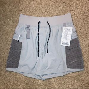 NWT Lululemon Multi-Pocket Cargo High-Rise Hiking Short 5"